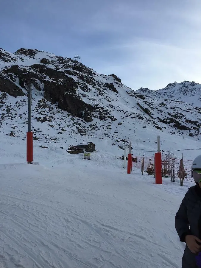 Val Thorens Temple Of The Sun - Ski In, Ski Out